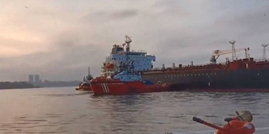 İstanbul Boğazı'nda makine arızası yapan tanker kurtarıldı