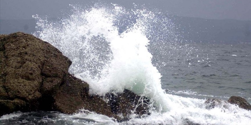 Meteorolojiden Doğu Karadeniz için fırtına uyarısı