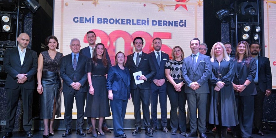 Gemi Brokerleri Derneği Yıl Sonu Eğlencesi Kızlara Burs Oldu