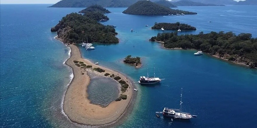 Muğla'yı geçen yıl 3,7 milyon yabancı turist ziyaret etti