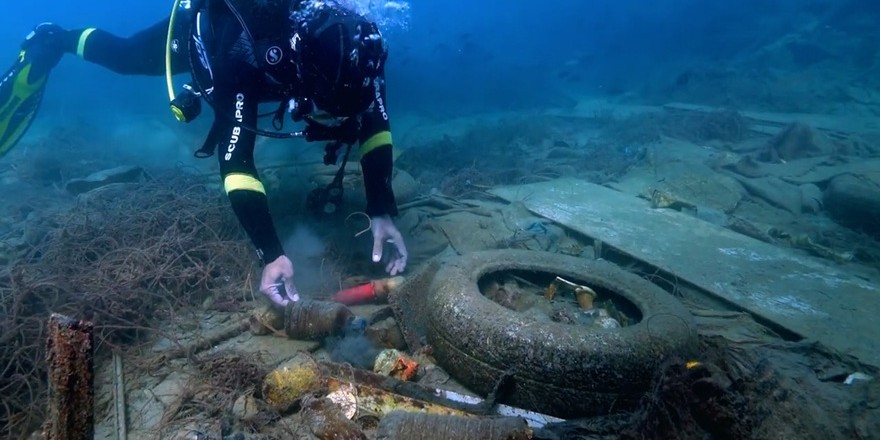 5 yılda denizlerden 245 bin ton deniz çöpü toplandı