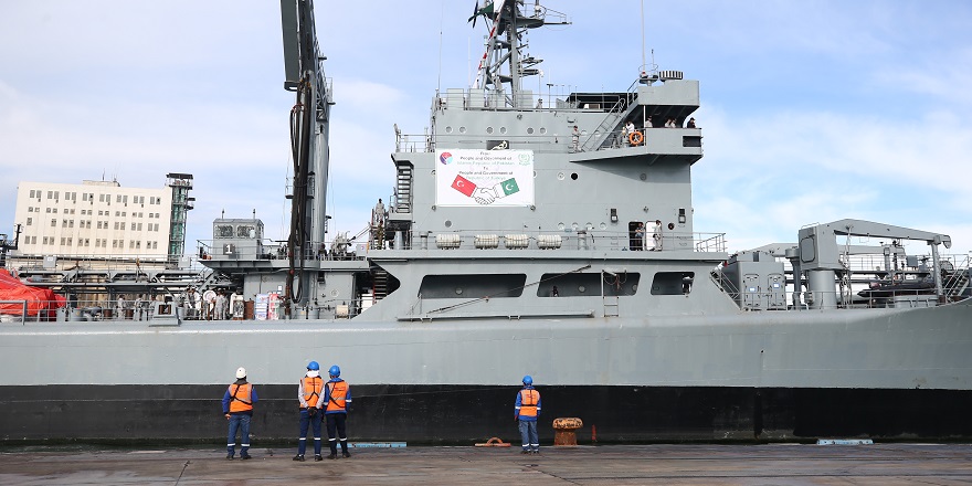 Pakistan'dan gelen ikinci yardım gemisi Mersin Uluslararası Limanı'na ulaştı