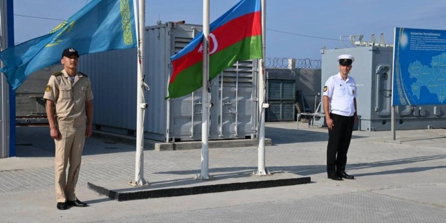 Kazakistan ve Azerbaycan, Hazar'da ortak tatbikat yaptı