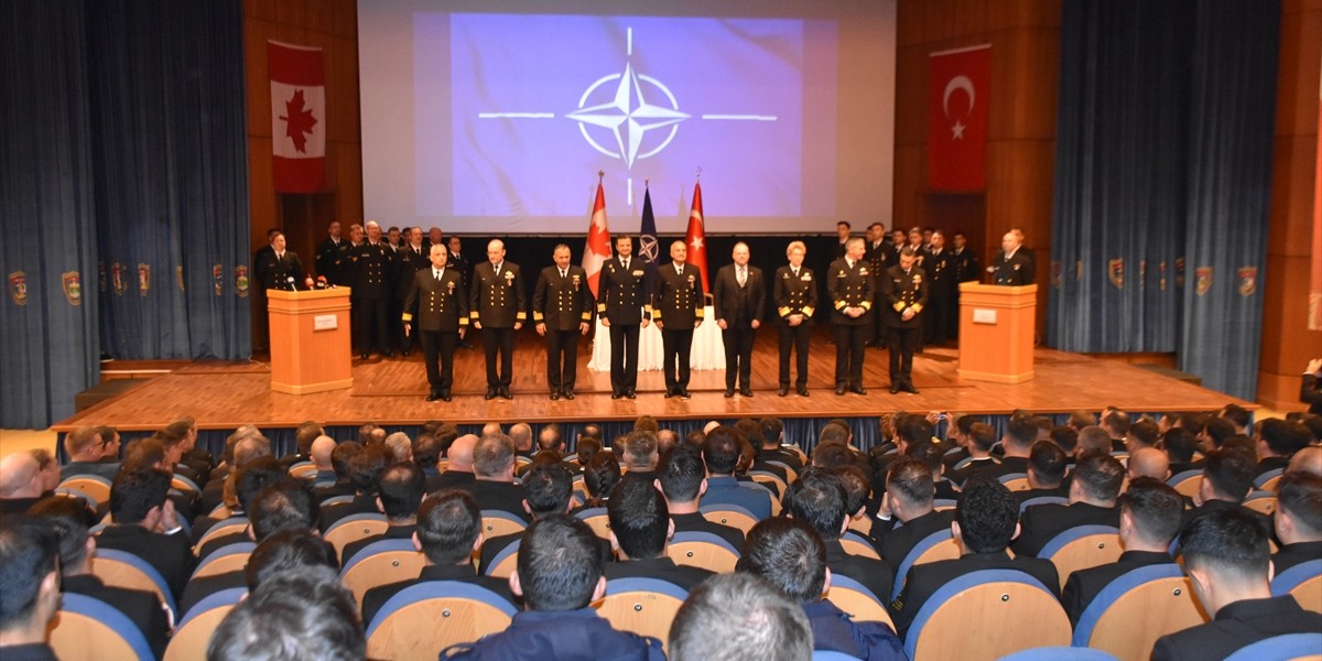 NATO Daimi Deniz Görev Grubu-2'nin komutası Türkiye'den İtalya'ya geçti