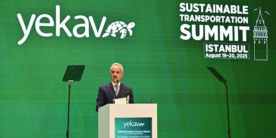 Uraloğlu, “Denizcilikte yeşil dönüşümü hızlandırmayı hedefliyoruz”