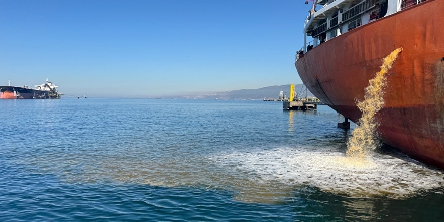 Balast deşarj eden gemiye yasal işlem başlatıldı