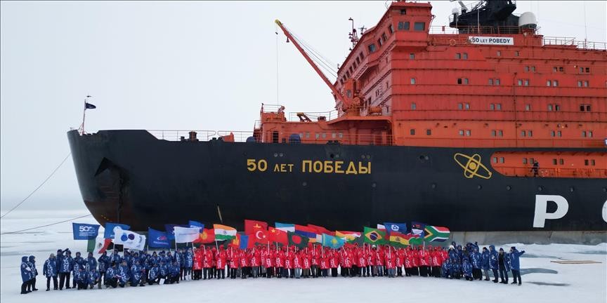 6. Kuzey Kutbu keşif gezisine katılanlar Murmansk'a döndü