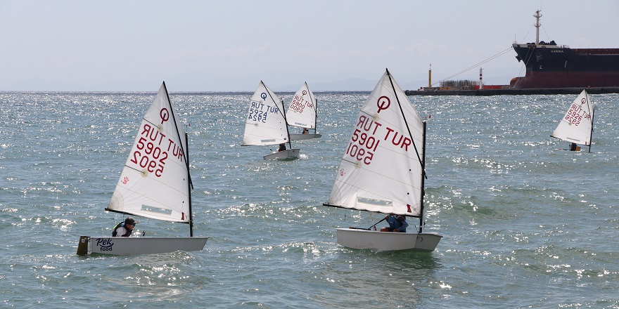 Tekirdağ'daki yelken yarışlarında 8 ülkeden 280 sporcu yarışacak