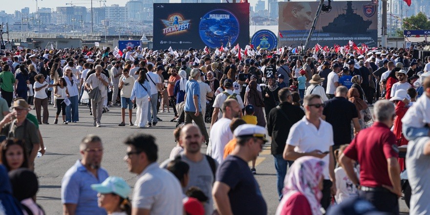 TEKNOFEST Mavi Vatan kapanış töreniyle sona erdi