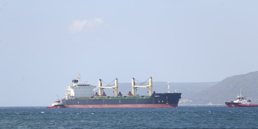 Makine arızası meydana gelen gemi kurtarıldı