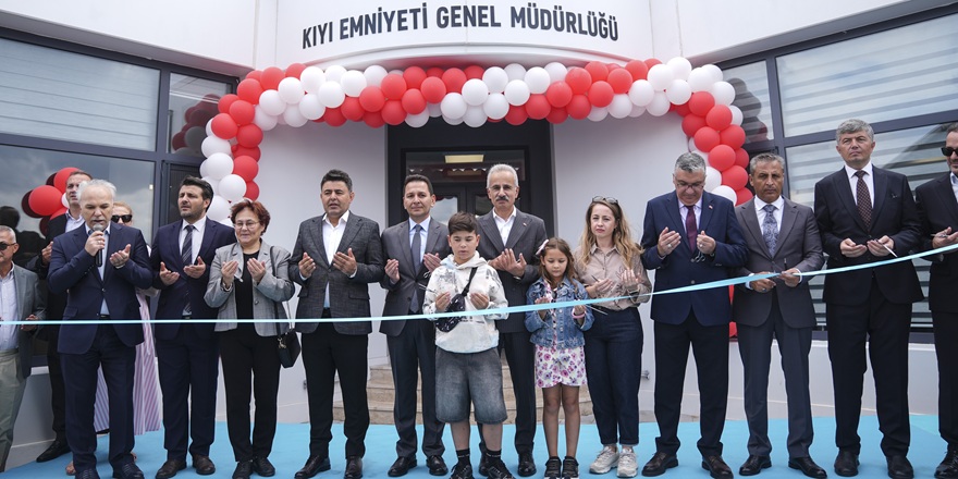 Kaptan Fahrettin Aksu Kılavuzluk İstasyonu'nun yeni hizmet binası açıldı