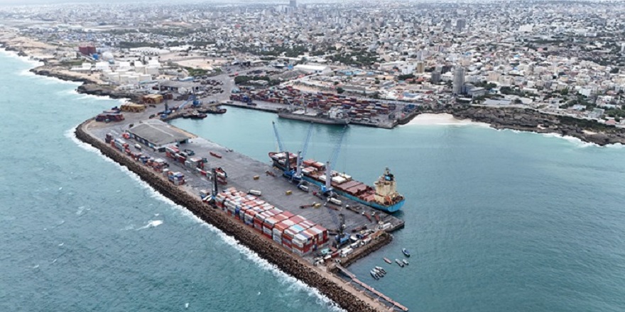 Mogadişu'da yeni liman inşasına başlanacak