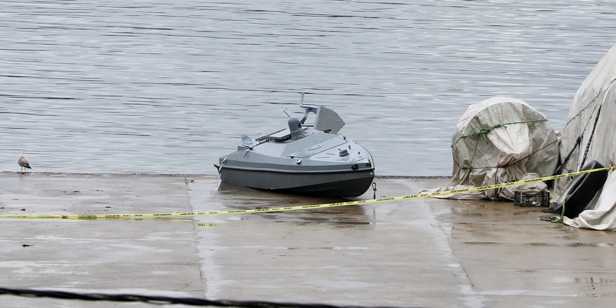 Balıkçılar tarafından insansız deniz aracı bulundu