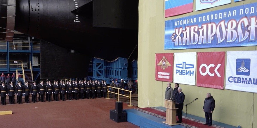Nükleer denizaltı "Habarovsk" denize indirildi