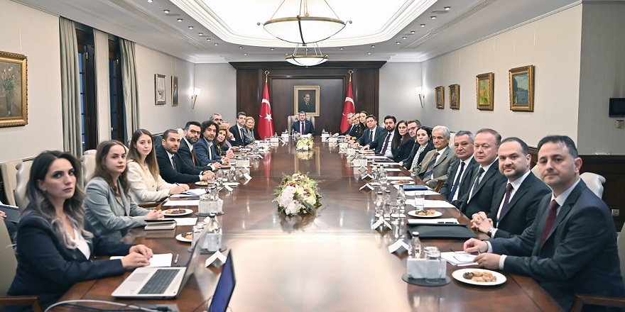 "Türkiye'nin Deniz Yetki ve Egemenlik Alanlarındaki Çalışmaları" çalıştayı düzenlendi