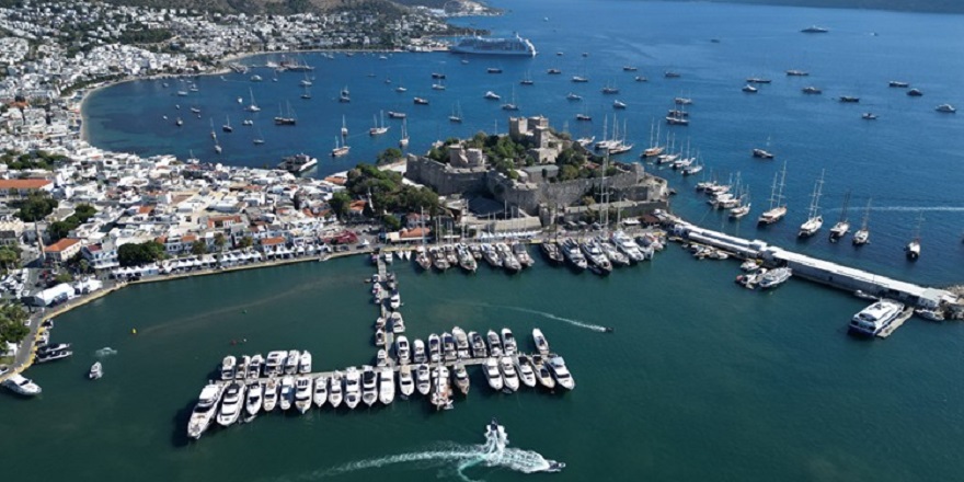 Bodrum'da deniz turizminin yeni sezon hazırlıkları başladı