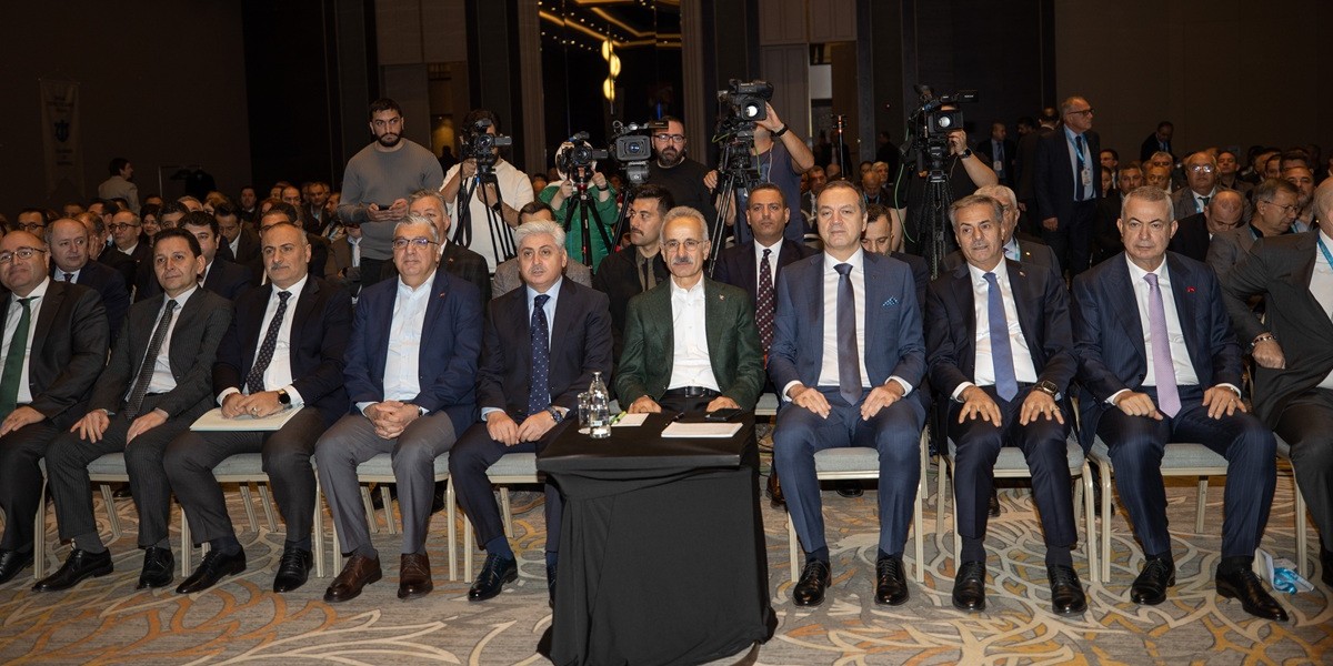 İMEAK DTO'nun 7. Müşterek Meslek Komiteleri Toplantısı gerçekleşti