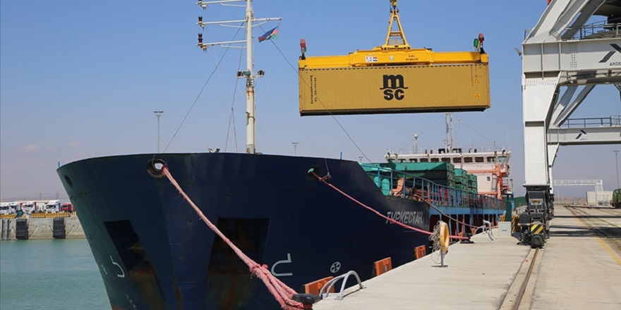 Orta Koridor Türkiye'yi Avrasya ticaretinin merkezine taşıyor