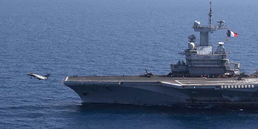 Fransa yeni uçak gemisini 2038’e kadar inşa edeceğini duyurdu