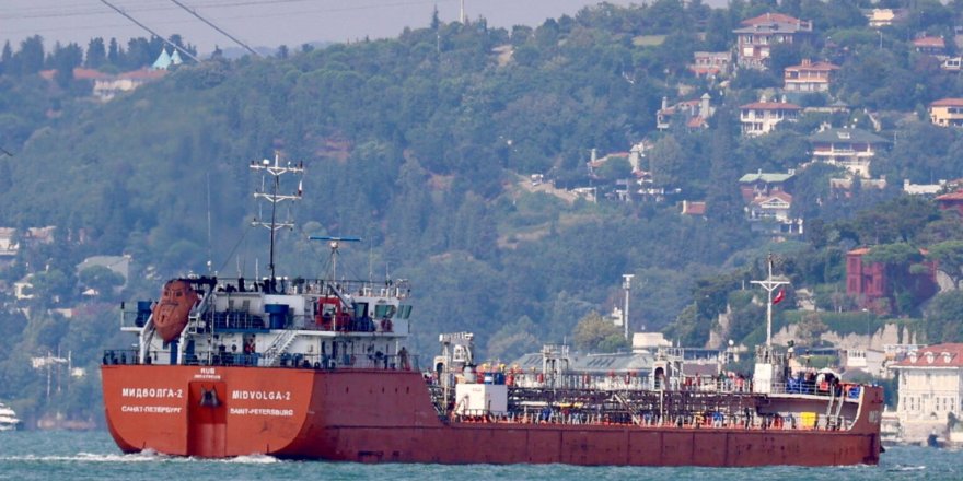 OPEC+, üyeler arasındaki gerilime rağmen petrol üretimini sabit tuttu