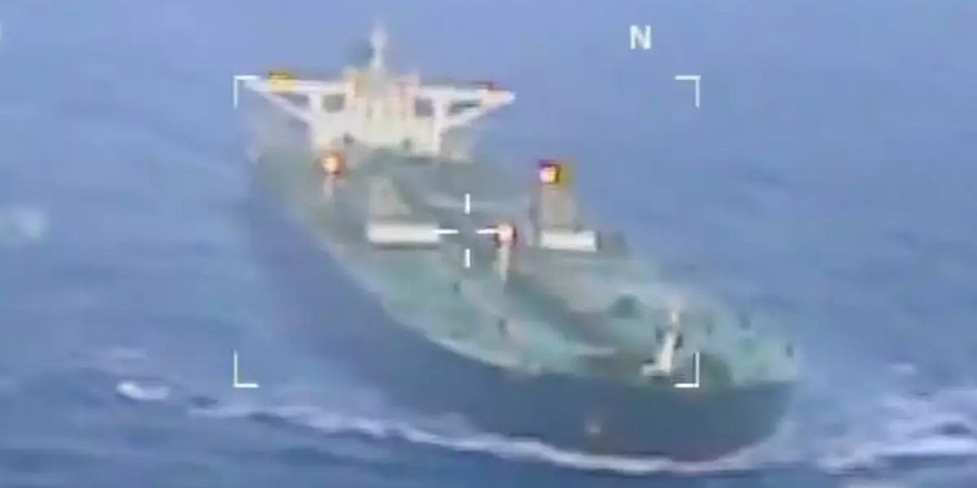 ABD'nin Rusya tescilli petrol tankerine müdahale etmeyi planladığı iddiası