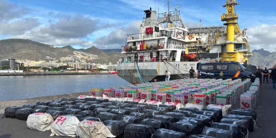 Gemide ele geçirilen kokainle alakalı İstanbul'da tutuklama