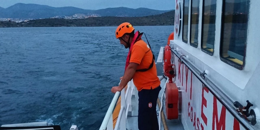 Kıyı emniyeti ekipleri 199 operasyonla 631 kişiyi kurtardı