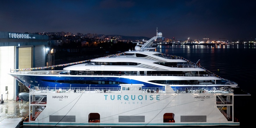 Turquoise, en büyük yatını denize indirdi