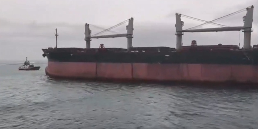 İstanbul Boğazı'nda arızalanan gemi kurtarıldı