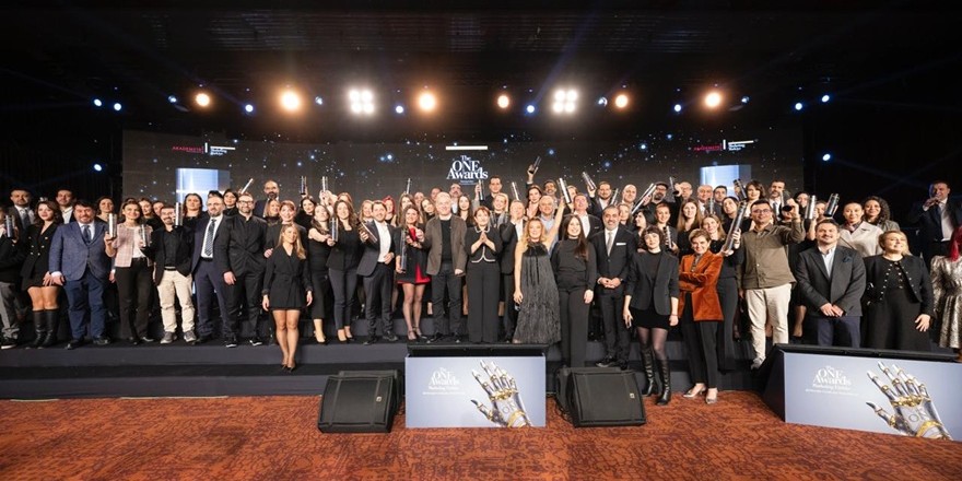 Yılın itibarlı markaları ödüllerine kavuştu