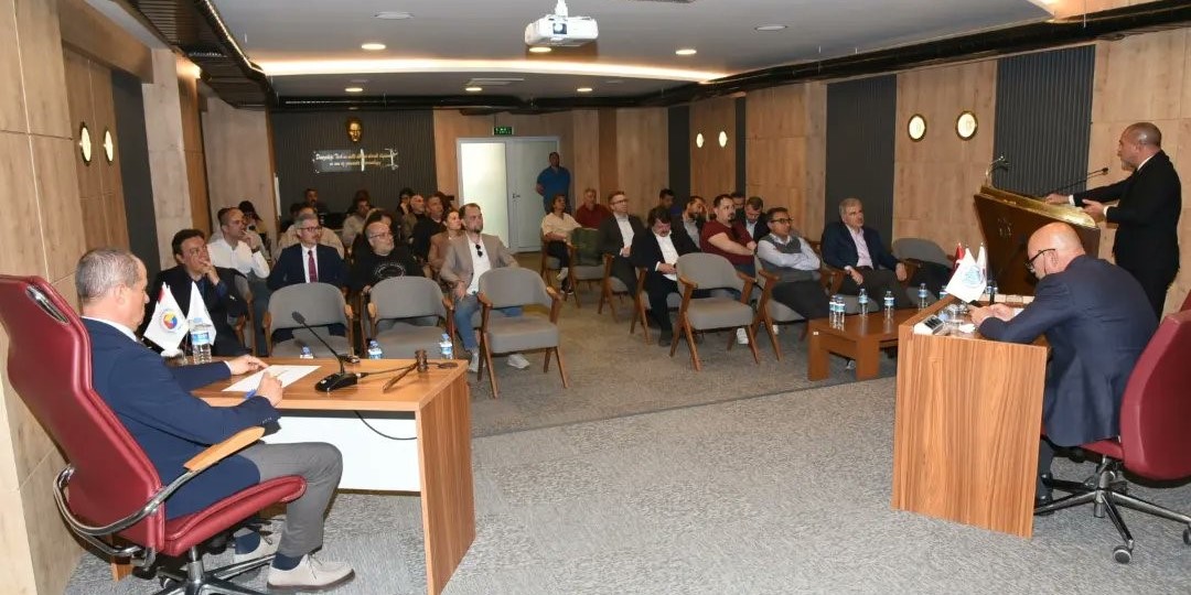 İMEAK DTO İzmir Nisan Ayı Meclis Toplantısı Gerçekleşti