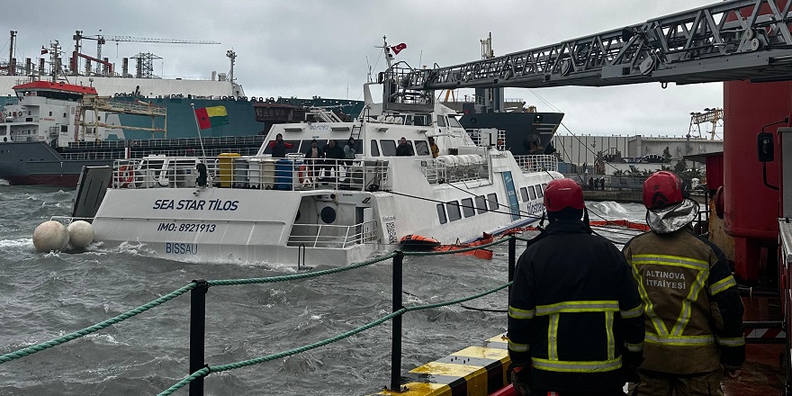 Tersanedeki gemide mahsur kalan 6 personel kurtarıldı