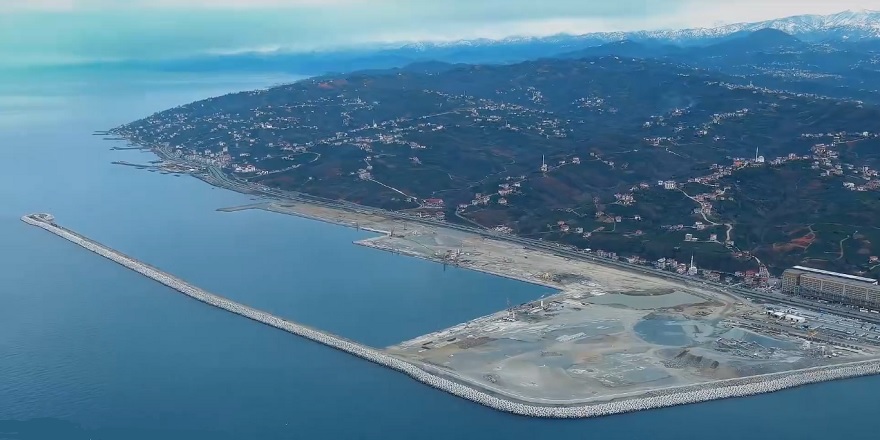 İyidere Lojistik Limanı'nın üst yapısı ağustosta tamamlanacak