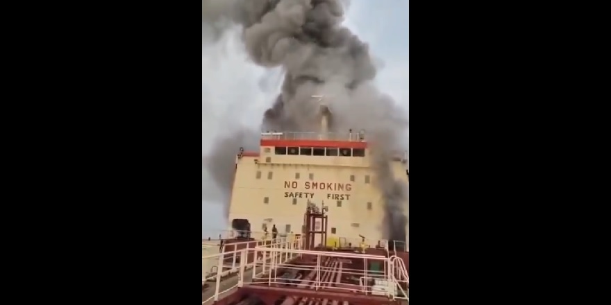 Umman'daki limanda bir petrol tankeri hedef alındı