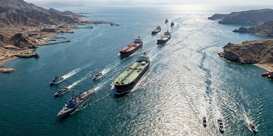 İran Devrim Muhafızları: Hürmüz Boğazı Tam Kontrolümüz Altında