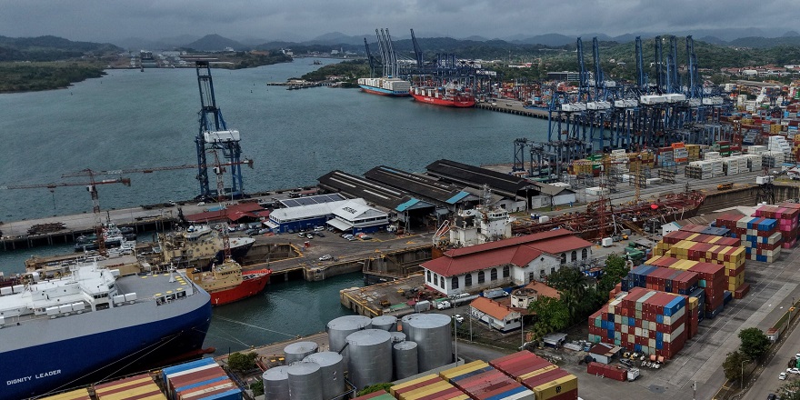 Çinli Cosco, Panama’daki Balboa Limanı’ndaki Hizmetlerini Askıya Aldı