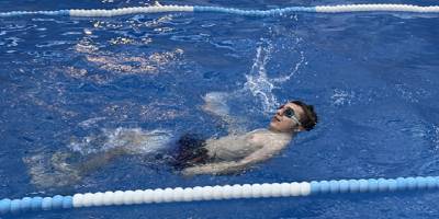 Otizmli Umut’un kulaçları madalya getirdi