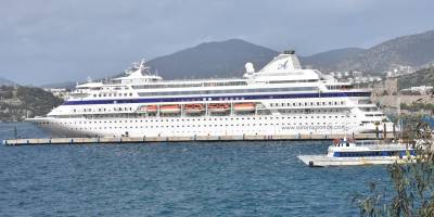 Bodrum'a Sezonun İlk Kruvaziyeri Geldi