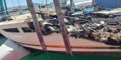 Yangında Batan 7 Motoryatın Enkazı Denizden Çıkarılıyor