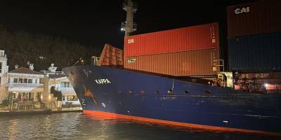 Karaya Oturan Gemi Kurtarıldı: Gemi Trafiği Yeniden Açıldı