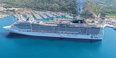 333 Metrelik Dev Gemi Marmaris’te