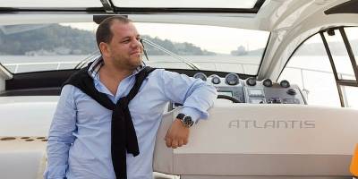 Bir dönem Azimut Yat'ın Türkiye distribütörlüğünü yapan işadamından vurgun