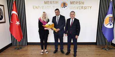 Prof. Dr. Ünal Özdemir, Denizcilik Fakültesi'nin Yeni Dekanı Oldu