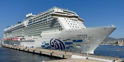 Aroya ile Binlerce Turist Bodrum'da