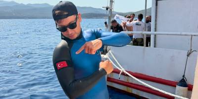 Görkem Gedik, 81 Metrelik Dalışla Türkiye Şampiyonu Oldu