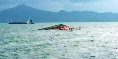 Çin balıkçı gemisi Hint Okyanusu'nda alabora oldu