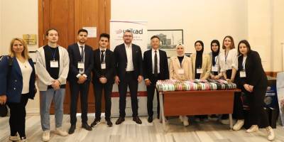 Cumhuriyetimizin 100. Yılını Gençlerimizle Yazıyoruz