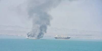 Hürmüz Boğazı'nda Peş Peşe İki Tanker Vuruldu