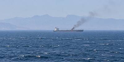 İran’dan Hürmüz’de Yanan Tanker İddiası