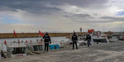 Van Gölü'nün "incileri"ni kaçak avlayanlara 390 bin lira ceza verildi